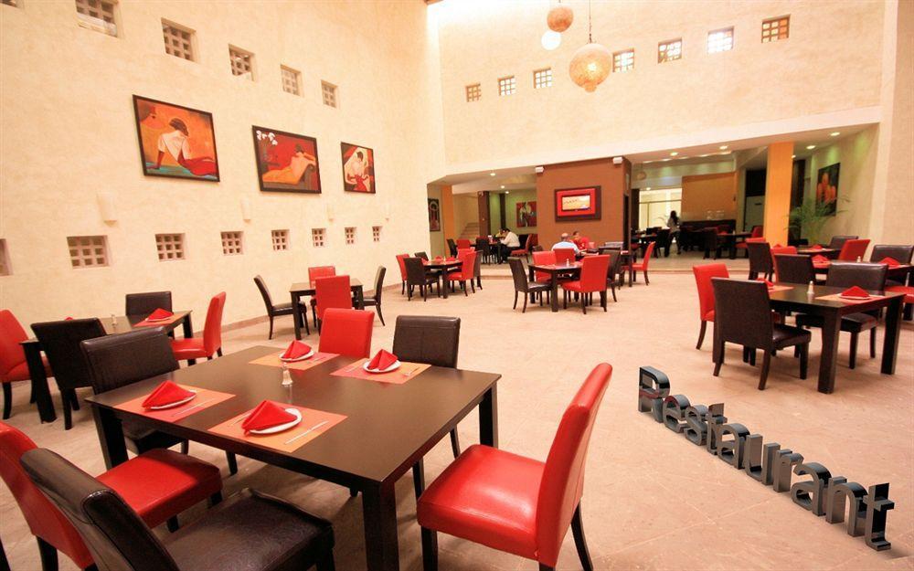 Gamma Leon Hotel Kültér fotó