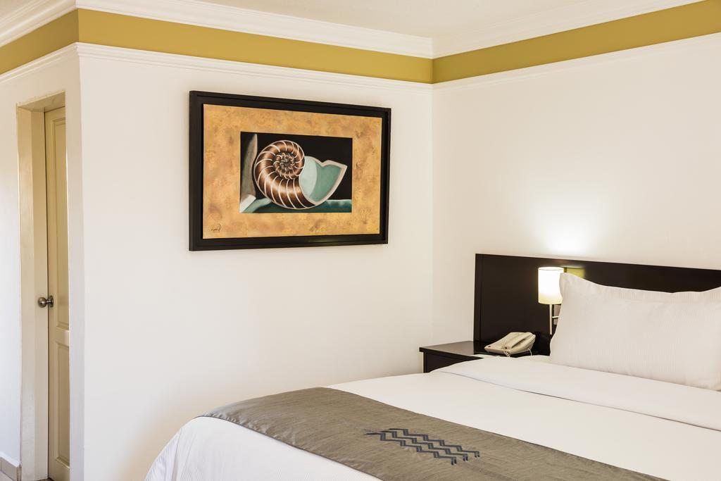 Gamma Leon Hotel Kültér fotó