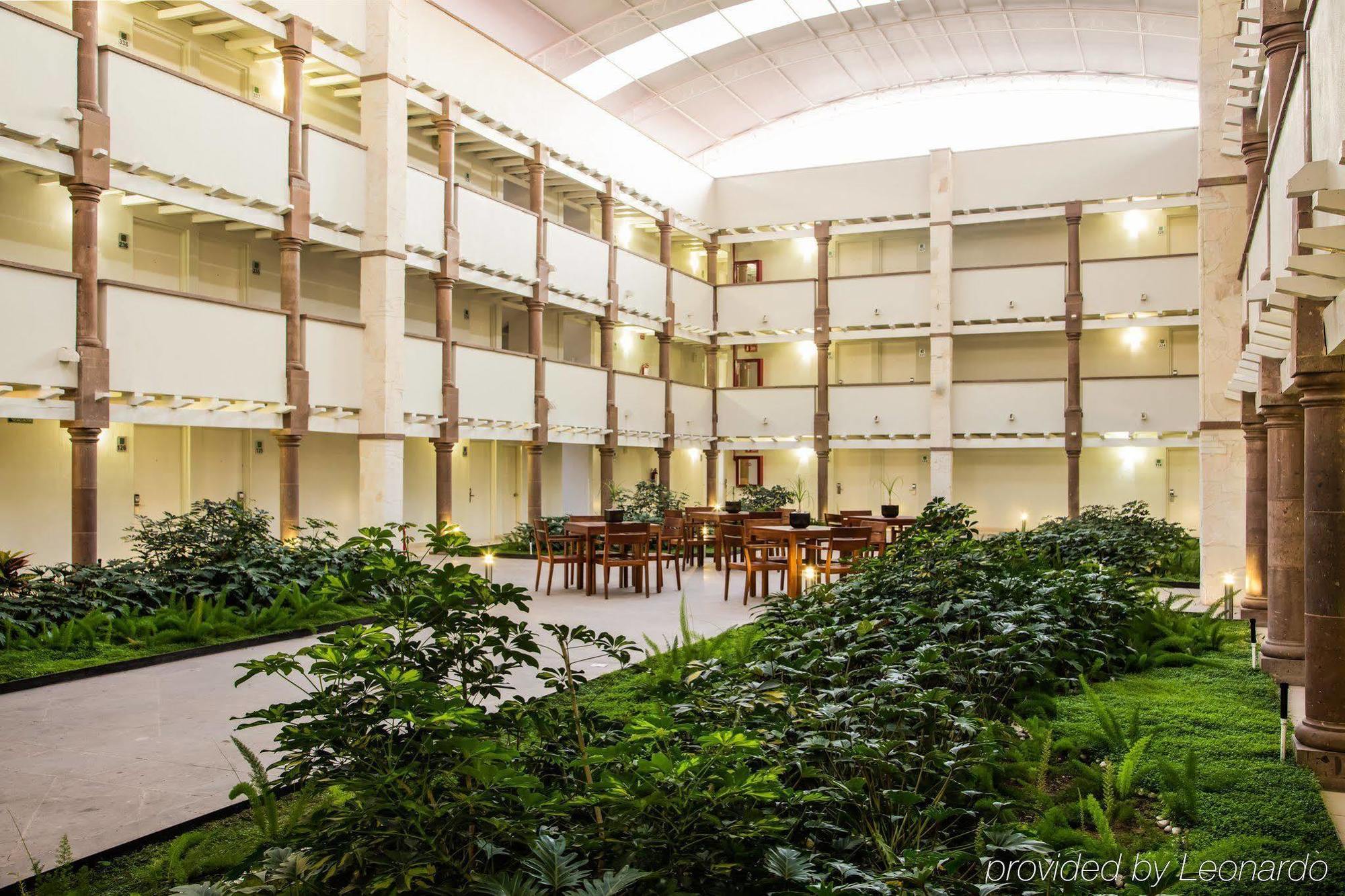Gamma Leon Hotel Kültér fotó